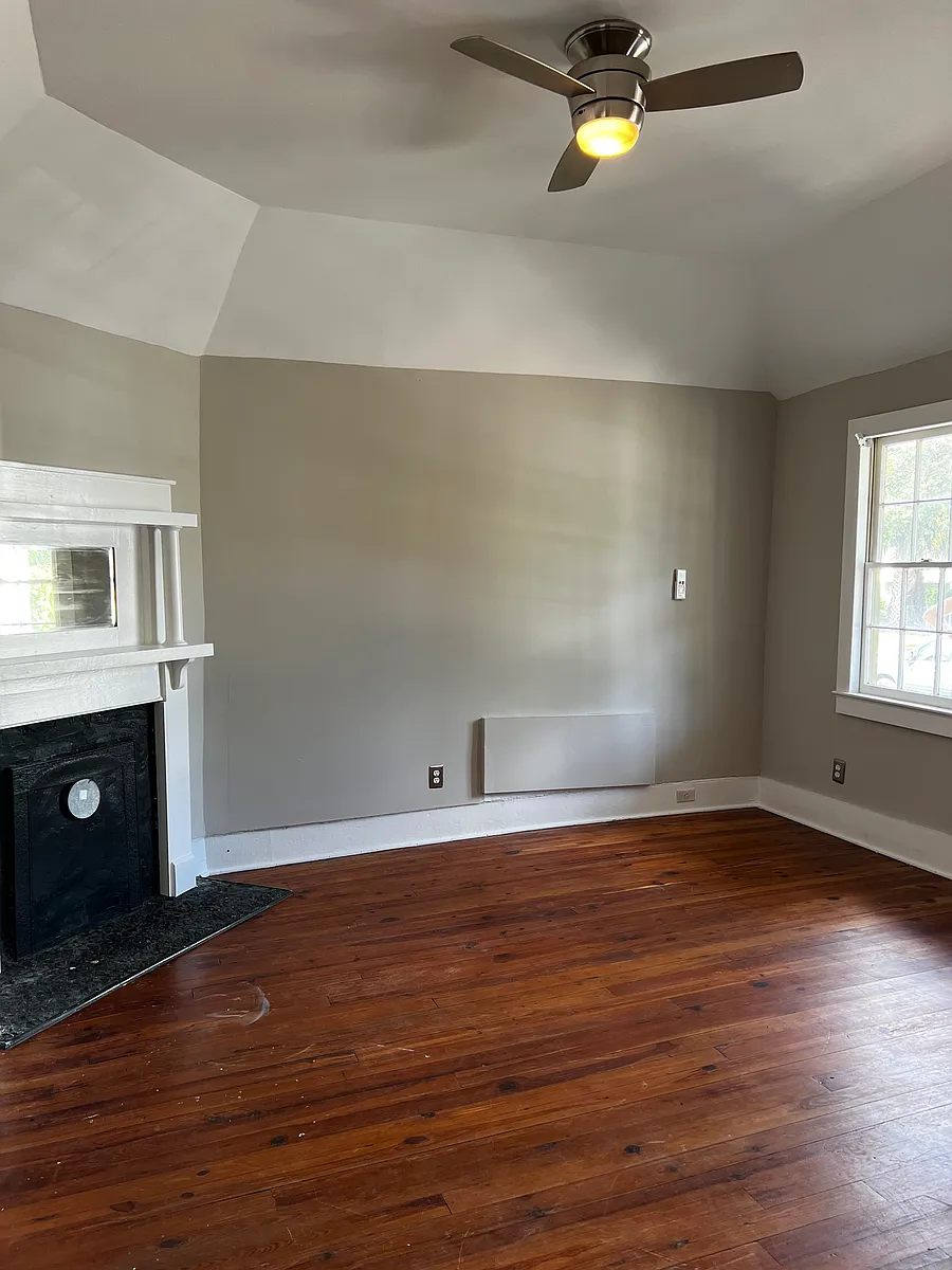 Building Photo - 319 Ashley Ave #A