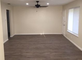 2348 W Simpson Ave, Fresno, CA 93705
