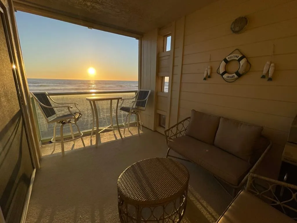 2 bed, $7,000 — Photo 2