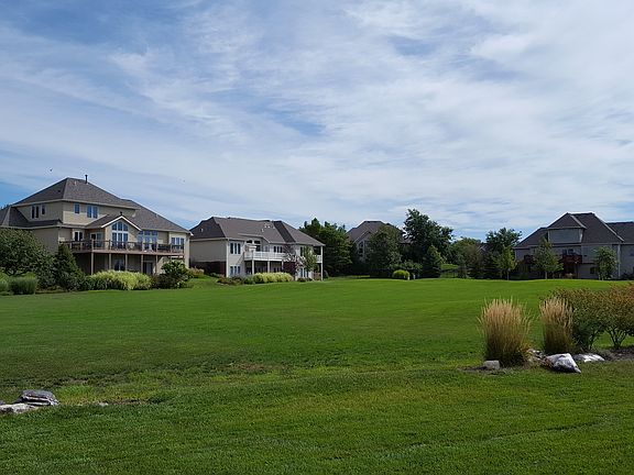 3rd image of 5340 Troon Dr