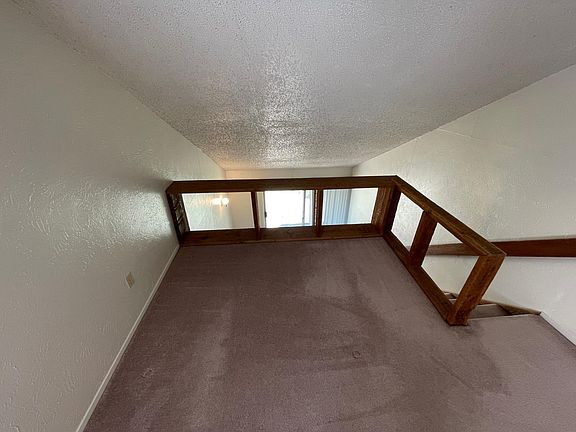 3rd image of 1203 Holik Dr APT A