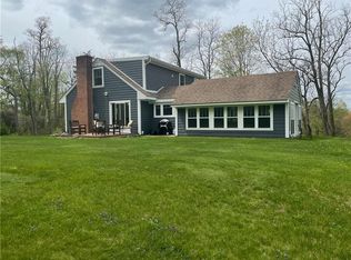 73 Primrose Hill Rd, Rhinebeck, NY 12572