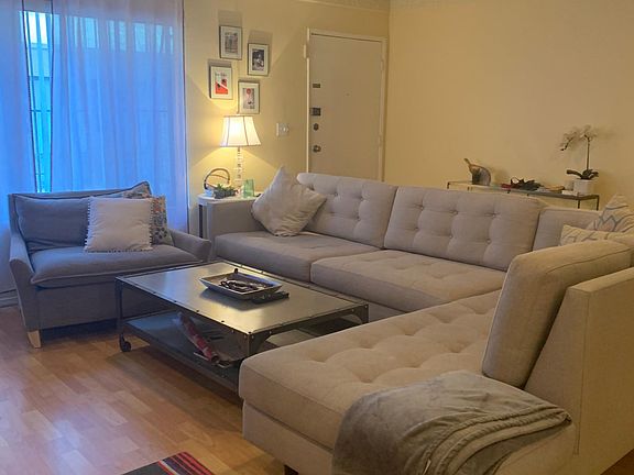 2nd image of 1211 N Orange Grove Ave APT 4