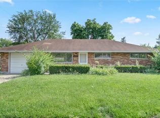 2600 Bushwick Dr, Dayton, OH 45439