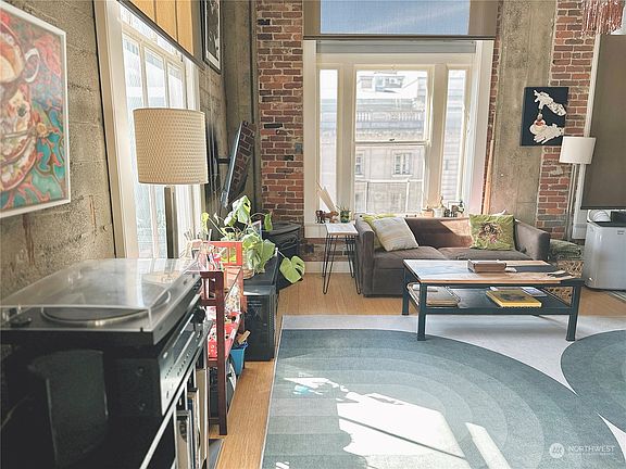 4th image of 1101 A Street #506