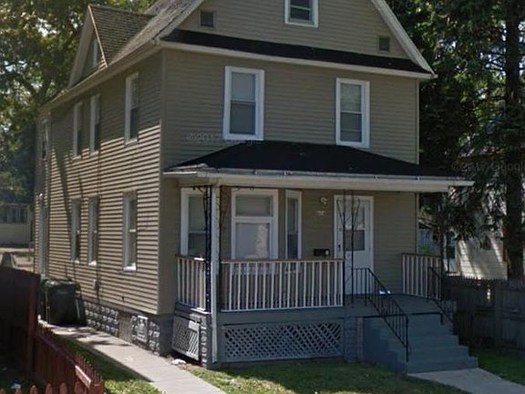 2nd image of 674 S Martin Luther King Jr Ave