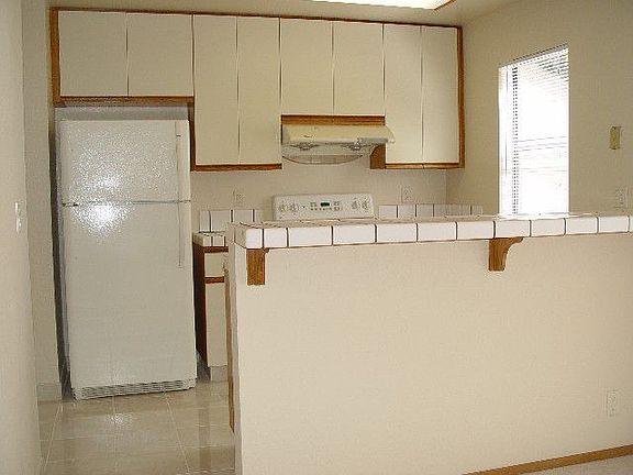 4th image of 1379 Yamada Dr