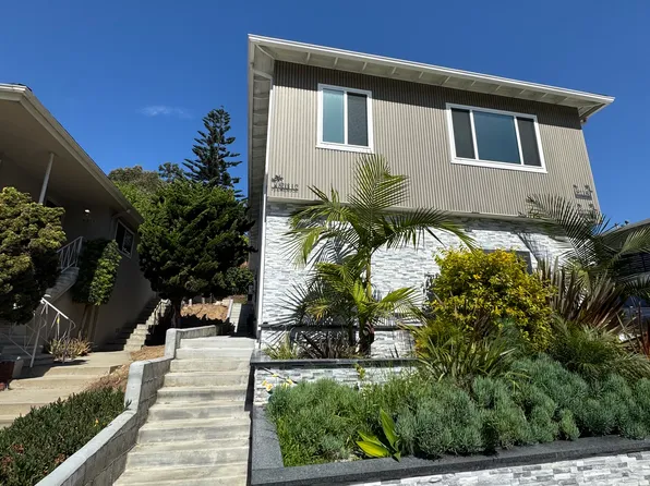 8218 Pershing Dr #1/2, Playa Del Rey, CA 90293