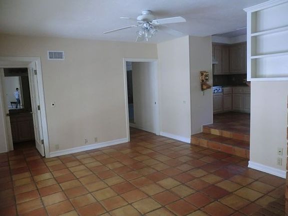 4th image of 1532 La Loma Dr