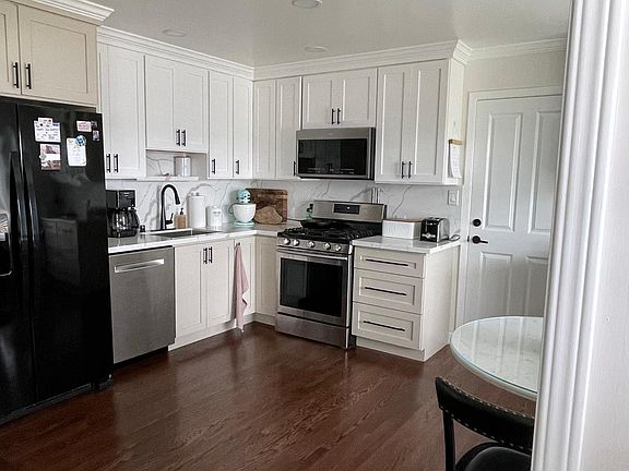 2nd image of 1152 Morningside Ave