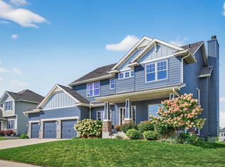 7791 Narcissus Ln N, Maple Grove, MN 55311