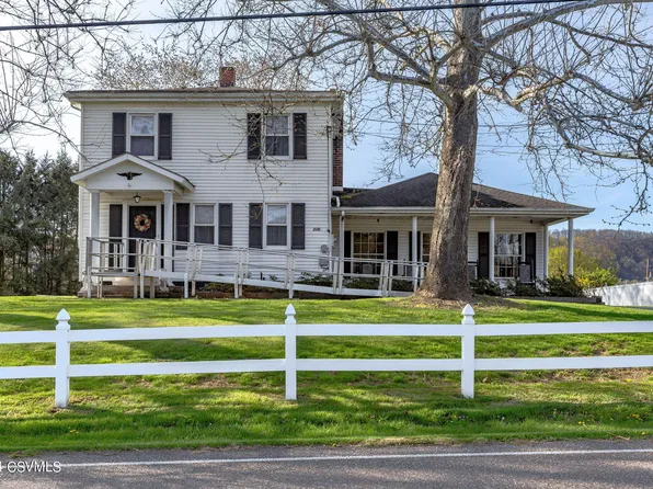 2260 Sunbury Rd, Danville, PA 17821