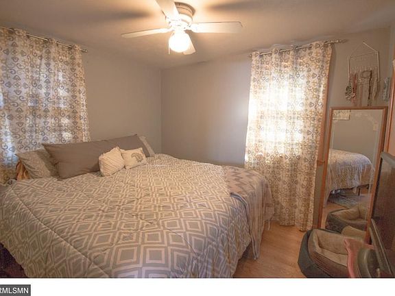 5th image of 50302 Bayside Ave