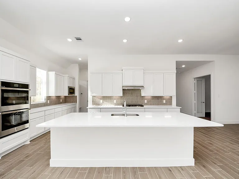 25026 Midnight Willow — Photo 15
