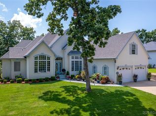 67 Windjammer Estates Dr, Lake Ozark, MO 65049