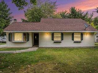 9397 Emerald Dr, Saint Helen, MI 48656