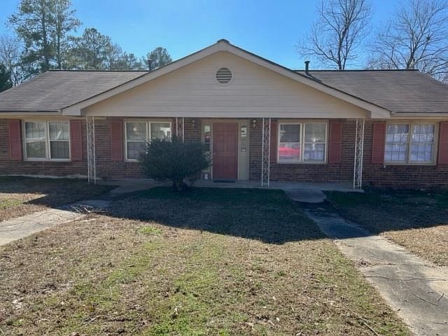 1st image of 846 Wilson Cir SW