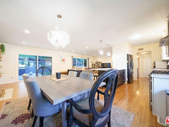 5th image of 5532 Ocean View Blvd