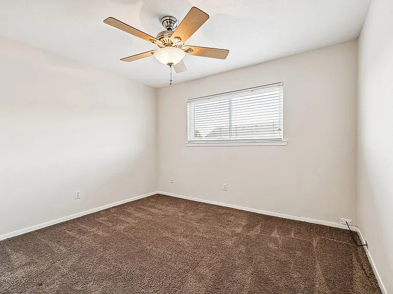 3013 Bee Cave Dr — Photo 7