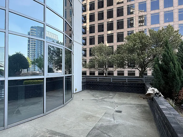 333 W Trade St #710 — Photo 10