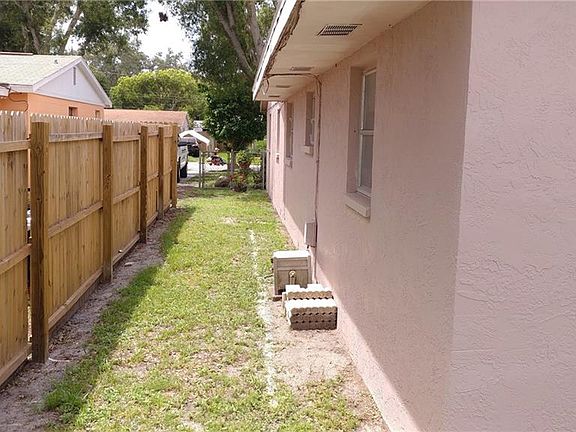 4th image of 6875 81st Ave N
