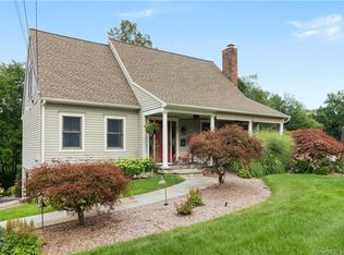 563 Southford Rd, Middlebury, CT 06762