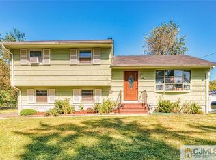 65 10th St, Piscataway, NJ 08854
