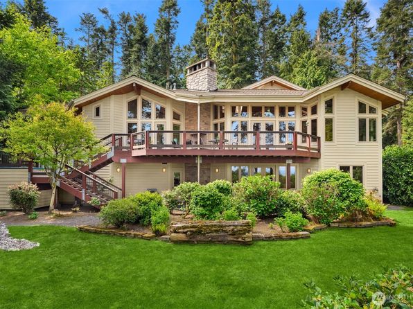 2663 SE Camano Drive, Camano Island, WA 98282