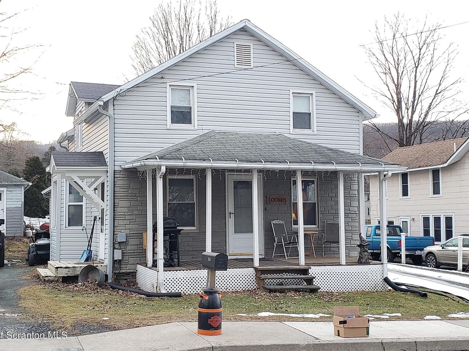 135 Belmont St, Waymart, PA 18472 Zillow
