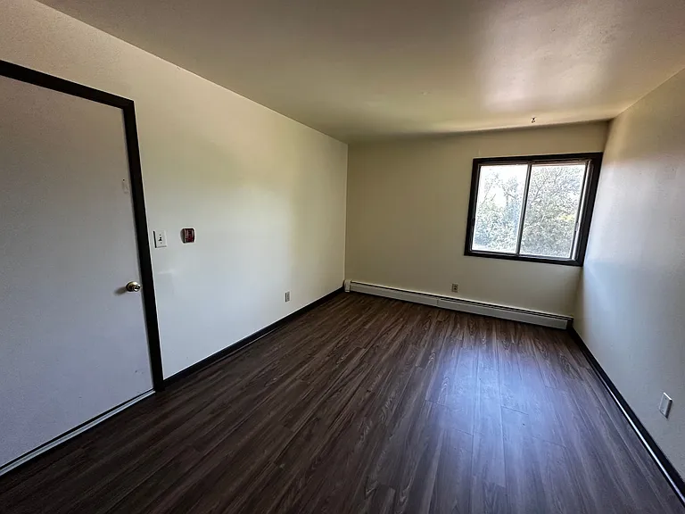 410 N Terrace St — Photo 7