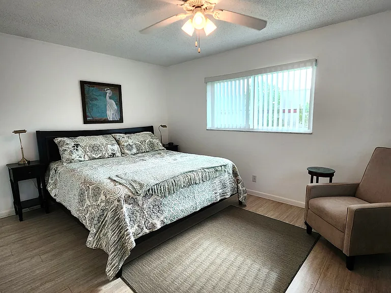 2000 Alamanda Dr #206 — Photo 6