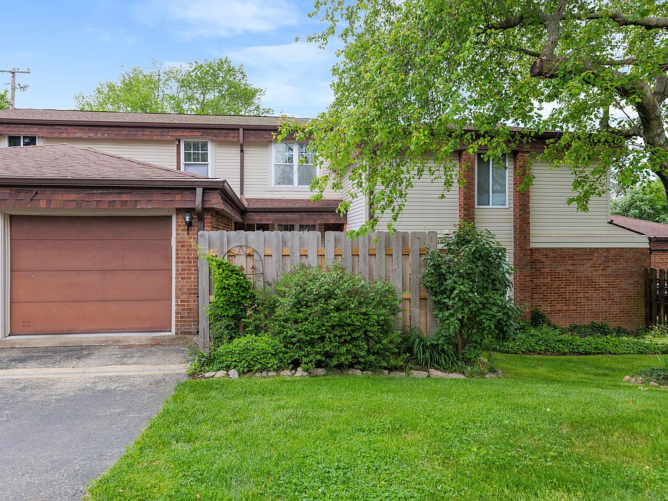 1st image of 3404 Laredo Dr #B