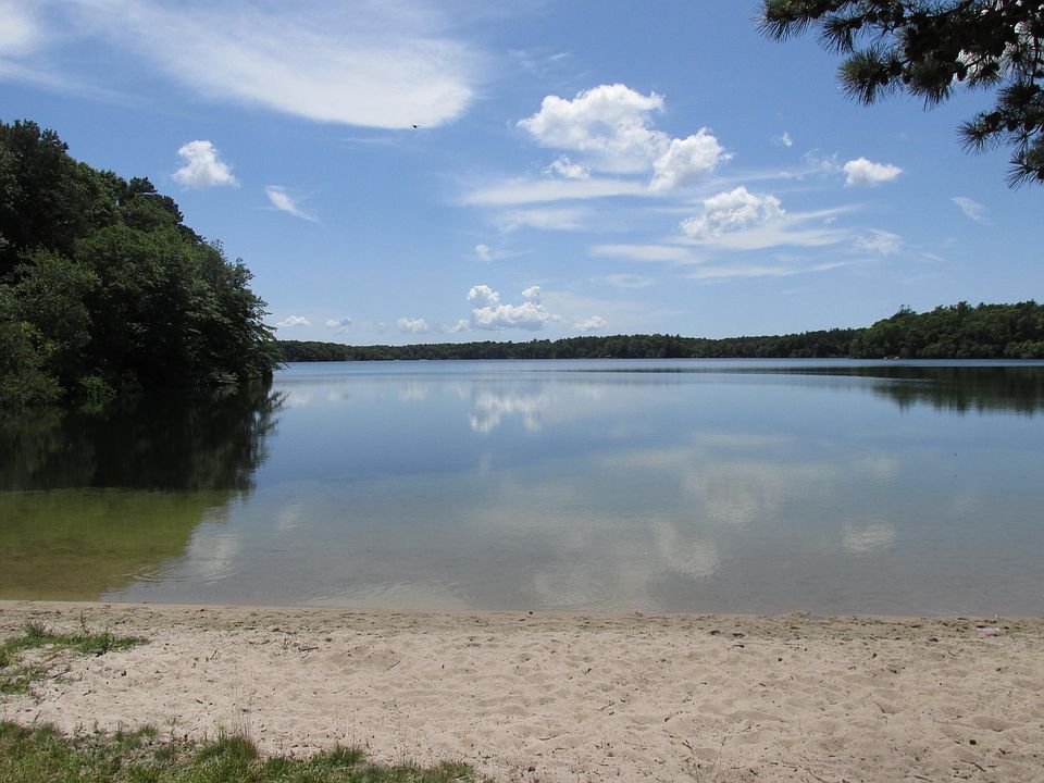 2nd image of 0 hatchville