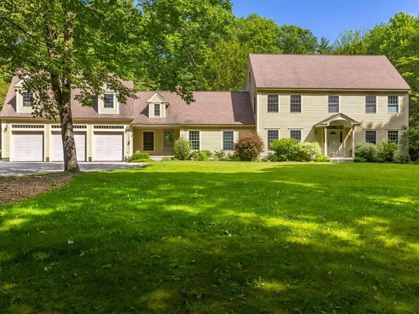 144 Orchard Road, Cumberland, ME 04021