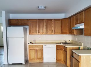 217 Beach 97th St #1, Far Rockaway, NY 11693