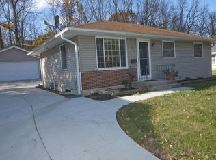 900 Carey St, Lake Geneva, WI 53147