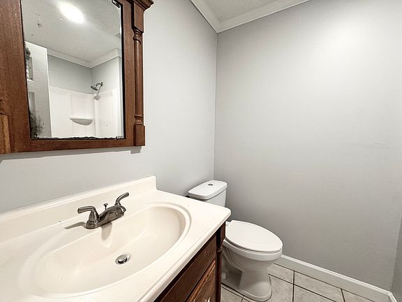 5th image of 1003 Kingswood Dr