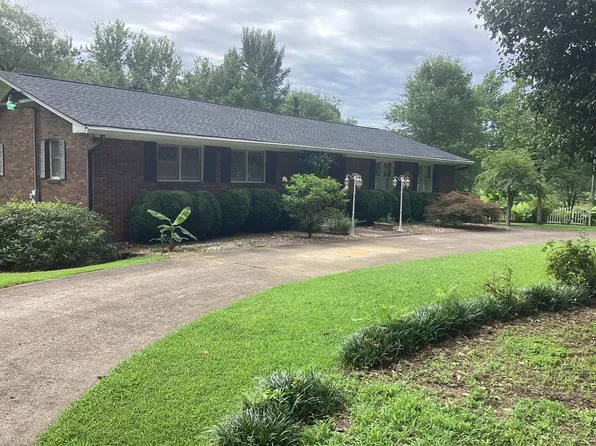 400 Lonz St, Gadsden, AL 35903