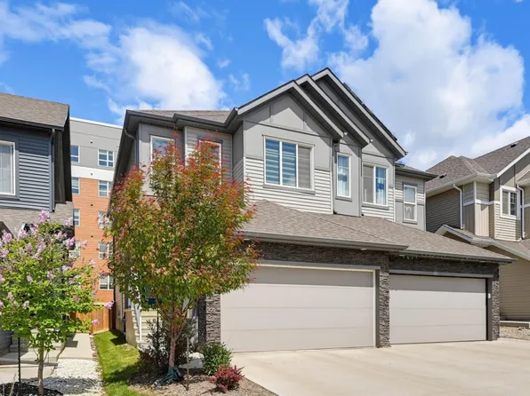918 Daniels Loop SW, Edmonton, AB T6W 4C8