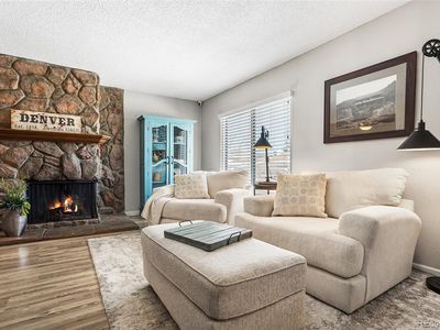 16066 E Ithaca Place #B, Aurora, CO, 80013
