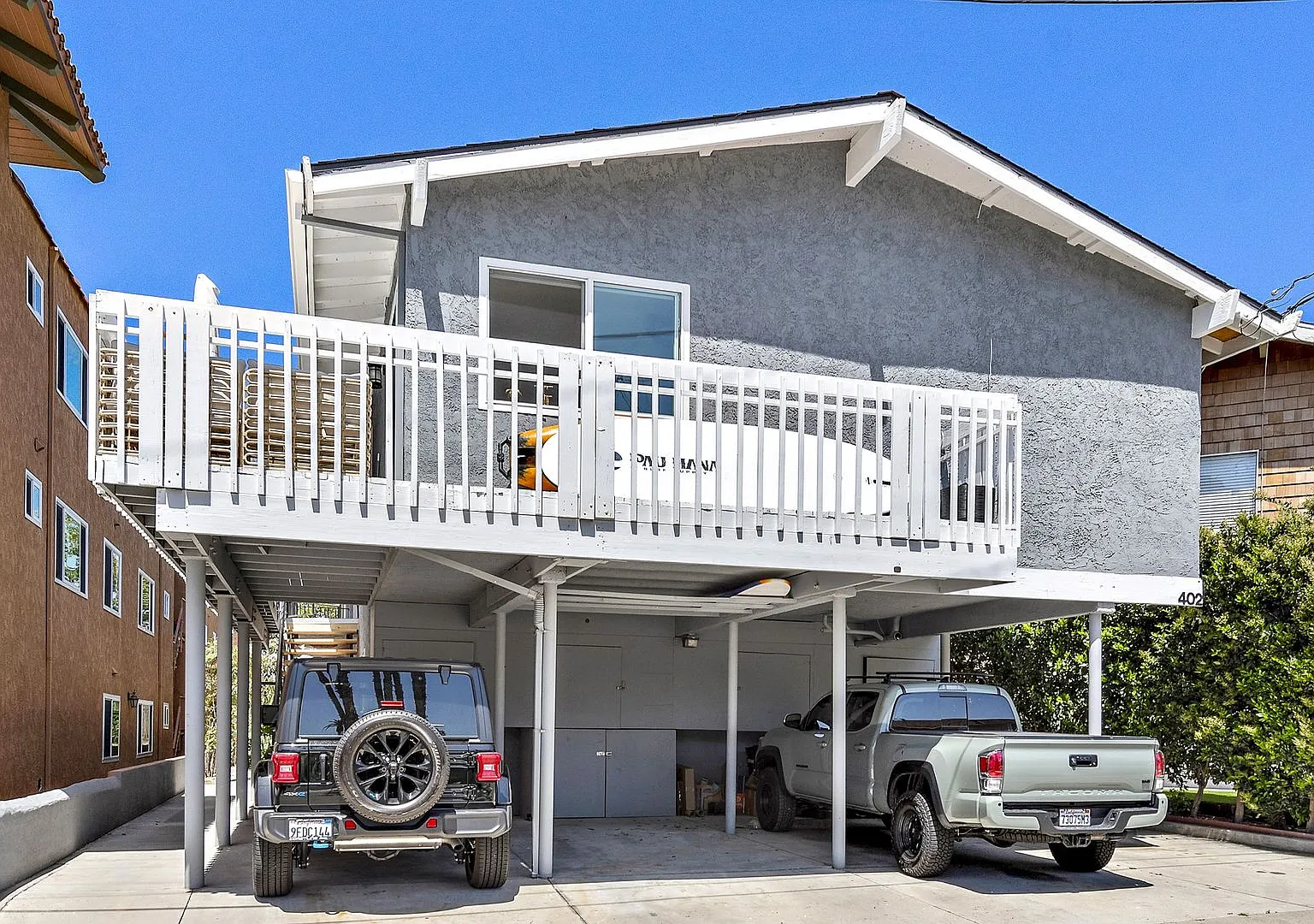 402 Corto Lane — Photo 4