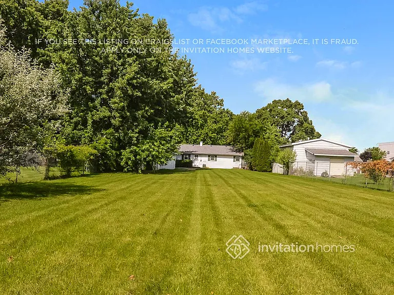 1227 S Lawler Ave — Photo 14