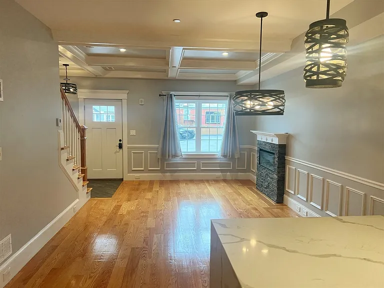 10 S Mason St #6 — Photo 4