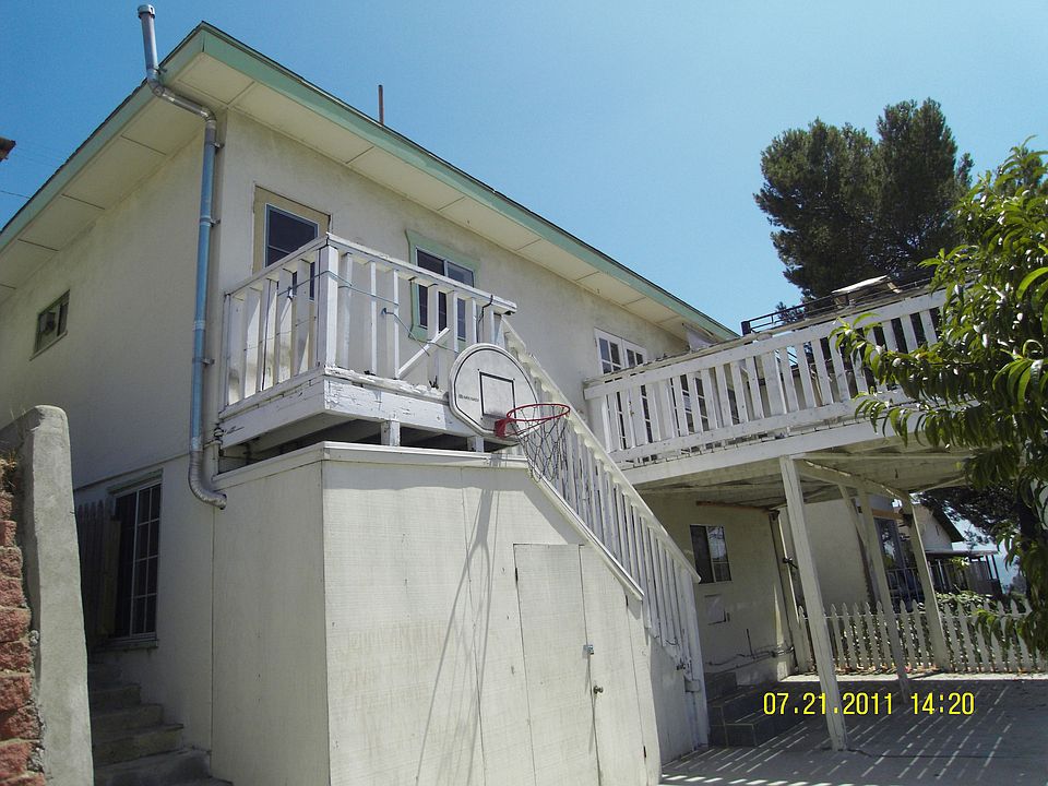 BACK VIEW OF THE PROPERTY