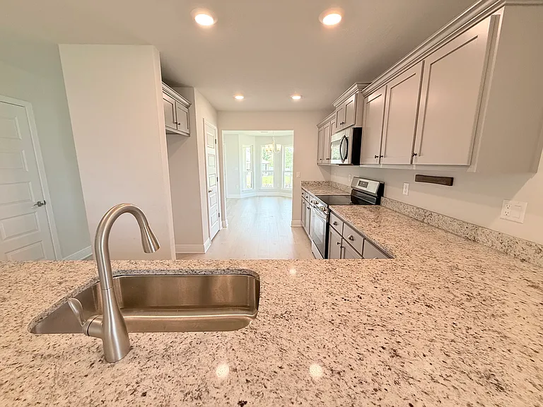 601 Sand Pine Dr — Photo 6