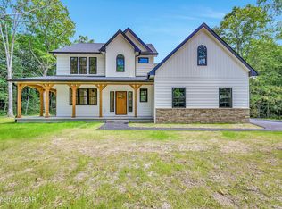 290 Buck Blvd, White Haven, PA 18661
