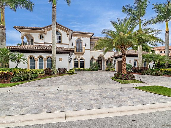 4th image of 8424 Delprado Dr