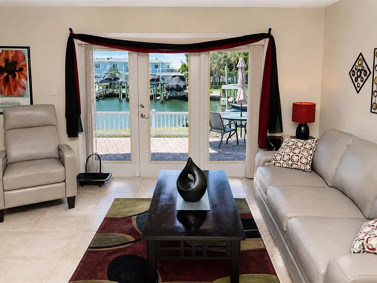 5245 Coquina Key Dr SE #A — Photo 16