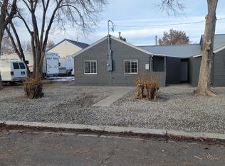521 E Jefferson St, Powell, WY 82435