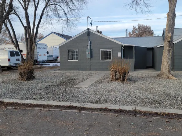 521 E Jefferson St, Powell, WY 82435